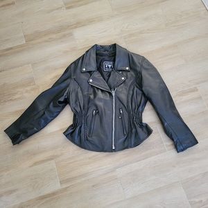 Motorcycle jacket